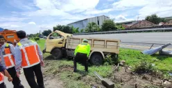 Polisi saat olah TKP kecelakan maut di Tol Tangerang-Merak, Minggu, 12 Januari 2025. (Sumber: Dok. Satlantas Polresta Tangerang)