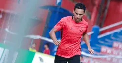 Ezra Walian, salah satu pemain naturalisasi yang layak mendapat kesempatan kembali membela Timnas Indonesia. (Sumber: Instagram @persikfcofficial)