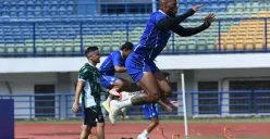 Persib Bandung siap raih kemenangan dari Arema FC. (Sumber: persib.co.id)