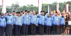 Kenaikan gaji PNS, PPPK, TNI, Polri, dan pensiunan 2025 akan memberikan dampak positif untuk kesejahteraan. Simak besaran kenaikan gaji dan tunjangan yang akan diterapkan. (Sumber: setkab.go.id)