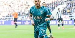 Justin Kluivert mencetak hattrick saat Bournemouth bertandang ke markas Newcastle United di St. James Park, Sabtu, 18 Januari 2025. (Sumber: X/@afcbournemouth)