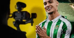 Antony resmi gabung ke Real Betis dengan status pinjaman hingga akhir musim 2024-2025, Fabrizio Romano: Here We Go! (Sumber: X/ Fabrizio Romano)