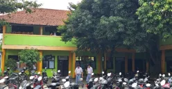 Ironi! SMAN 20 Bekasi Tak Punya Gedung Sekolah Sendiri Selama 6 Tahun, Harus Sewa Gedung 350 Juta (Sumber: Poskota/Ihsan Fahmi)