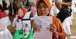 Pemegang NIK KTP valid di DTKS akan terima dana bansos PKH tahap 1 tahun 2025. (Sumber: Istimewa)