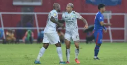 Ciro Alves cetak assist untuk Gervane Kastaneer, saat Persib menghadapi Arema FC di pekan 20 Liga 1 2024-25. (Foto: persib.co.id)