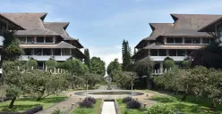 Gedung utama ITB yang menjadi pusat inovasi teknologi dan pendidikan kedokteran (Sumber: Pinterest)