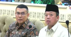 Menteri Agraria dan Tata Ruang/Kepala Badan Pertanahan Nasional (ATR/BPN) Nusron Wahid saat Rapat Bersama Komisi II DPR RI Kamis, 30 Januari 2025 bahas masalah Pagar Laut. (Sumber: Capture Youtube TVR Parlemen)