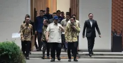 Wakil Presiden Gibran Rakabuming Raka saat mengantarkan Presiden Prabowo Subiato yang hendak melakukan kunjungan kenegaraan ke Rusia. (Sumber: Instagram/@gibran_rakabuming)