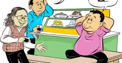 Tiga pria terlibat obrolan santai di warteg sambil menyinggung isu titipan siswa yang berujung pencopotan jabatan. Salah satu dari mereka menambahkan sindiran, “Asal jangan salam tempel aja...” (Sumber: Poskota/Arif Setiadi)