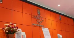 Hindari antrean! Panduan lengkap ambil BSU 2025 di Kantor Pos, jam buka diperpanjang hingga malam, dokumen yang harus dibawa, dan cara verifikasi cepat untuk pencairan tunai. (Sumber: Ist)