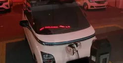 Kebakaran Wuling Air EV di Bandung bukan karena baterai, ini hasil investigasi resmi. Pabrikan fokus selidiki area kap depan sebagai sumber api pertama yang terlihat. (Sumber: X/@SilangitEdward)