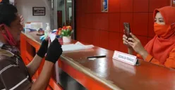 Begini mekanisme pencairan BSU 2025 via kantor pos, simak jadwal pelayanannya. (Sumber: Istimewa)