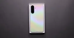 Spesifikasi dan Harga Samsung A36 5G (Sumber: YouTube/Dr Debox)