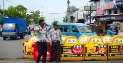 Dishub Kabupaten Bogor membali mengoperasikan lampu lalu lintas di Simpang Pasar Cibinong sejak Selasa, 8 Juli 2025. (Sumber: Dok Pemkab Bogor)