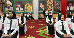 Sejumlah CPNS Kabupaten Bogor mengikuti pembukaan pelatihan dasar (latsar) tahun 2025 di Gedung Tegar Beriman, Cibinong, Rabu 9 Juli 2025. (Sumber: POSKOTA | Foto: Sekar Putri Andini)