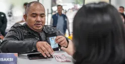 Dana BSU masih belum diterima sejumlah pekerja. (Sumber: Poskota/Bilal Nugraha Ginanjar)