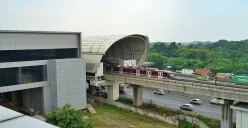 Transportasi Massal LRT Jabodebek mencatat tingkat ketepatan waktu perjalanan mencapai 99,96 persen serta melayani lebih dari 862.892 penumpang (Sumber: Dok. LRT Jabodebek)