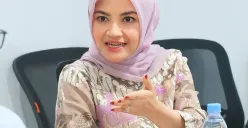Potret stafsus Gibran Rakabuming Raka, Tina Talisa yang diangkat menjadi Komisaris Pertamina Patra Niaga. Berikut harta kekayaan Tina Talisa. (Sumber: Instagram/@ tina_talisa)