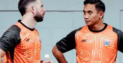 Potret Jordi Amat (kiri) dan Rizky Ridho (kanan) yang dinantikan duetnya di lapangan hijau bersama Persija Jakarta. (Sumber: Persija)