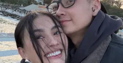 Potret kemesraan Agnez Mo dan Adam Rosadi. (Sumber: Instagram)