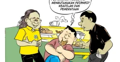 Tiga pria berdiskusi santai di warteg sambil menyuarakan pentingnya keadilan dalam kebijakan pertanahan. Percakapan menyoroti harapan agar kebijakan agraria lebih berpihak kepada rakyat. (Sumber: Poskota/Arif Setiadi)
