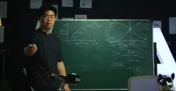 Timothy Ronald ungkap cara keluar dari kemiskinan dengan pengelolaan finansial. (Sumber: tangkapan layar)