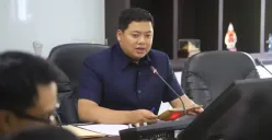 Anggota Pansus RPJMD Susanto Triyogo A bahas Raperda RPJMD (Sumber: Dok. DPRD Kota Bandung)