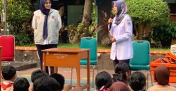 BPBD Jakarta gelar sosialisasi dan edukasi mitigasi bencana ke pelajar di sela kegiatan MPLS. (Sumber: BPBD Jakarta)