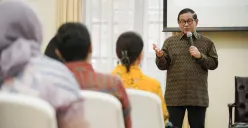 Gubernur Jakarta, Pramono Anunh, saat acara Sinergi untuk Jakarta yang berlangsung di Konsulat Jenderal Republik Indonesia (KJRI) di New York, Selasa 15 Juli 2025. (Sumber: Pemprov Jakarta)