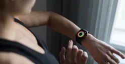 Ilustrasi rekomendasi smartwatch untuk olahraga. (Sumber: Freepik)