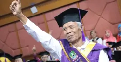 Acara wisuda Sekolah Lansia di Balai Patriot, Kota Bekasi, Jumat, 18 Juli 2025. (Sumber: Dok. Humas Pemkot Bekasi)