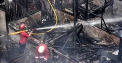 Situasi usai puluhan rumah di Grogol Utara, Kebayoran Baru, Jakarta Selatan, Minggu, 20 Juli 2025. (Sumber: POSKOTA | Foto: Bilal Nugraha Ginanjar)