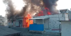 Kebakaran rumah tinggal di permukiman padat kawasan Tambora, Jakarta Barat, Senin, 21 Juli 2025. (Sumber: Damkar)