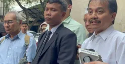 Mantan Menpora, Roy Suryo sebagai meminta gelar perkara khusus terkait kasus ijazah palsu Joko Widodo (Jokowi) di Mapolda Metro Jaya, Senin, 21 Juli 2025. (Sumber: Poskota/Ali Mansur)