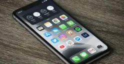 iPhone 11 Beli di Mana? Simak Spesifikasi, Harga, dan Lokasi Pembelian (Sumber: Unsplash/Thom Bradley)