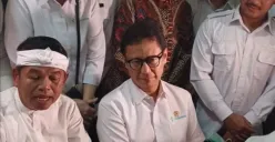 Gubernur Jabar Dedi Mulyadi, bersama Menkes RI Budi Gunadi Sadikin dan Bupati Bekasi Ade Kuswara Kunang, meninjau pelaksanaan program penanggulangan kusta di Puskesmas Sirnajaya, Kecamatan Serang Baru, kemarin (Sumber: Dok. Pemkab Bekasi)