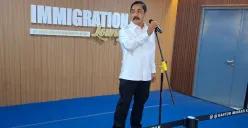 Menteri Imigrasi dan Pemasyarakatan (Kemenimipas), Jenderal Polisi (Purn) Agus Andrianto di acara peresmian Immigration Lounge di Mall Kebayoran Park, Ulujami, Kebayoran Lama, Jakarta Selatan, Kamis, 24 Juli 2025. (Sumber: Poskota/Angga Pahlevi)