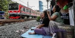 Ilustrasi kemiskinan di Jakarta. DPRD mendesak pemerintah fokus ke akar masalah penyebab kemiskinan. (Sumber: Poskota/Bilal Nugraha Ginanjar)