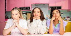 Lirik lagu Love Me Like You dari Little Mix. (Sumber: Instagram/@littlemix)