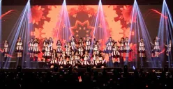 Konser idol group JKT48. (Sumber: Instagram/@jkt48)