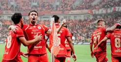 Potret pemain Persija Jakarta saat bertanding di laga uji coba melawan Arema FC. (Sumber: Persija)
