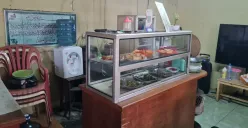 Salah sebuah warteg di kawasan Palmerah, Jakarta Barat, Selasa, 29 Juli 2025. (Sumber: Poskota/Pandi Ramedhan)