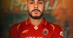 Pemain asal Brasil, Maxwell Souza yang di rumorkan digaet Persija Jakarta. (Sumber: Instagram/@transfernews_ft1)