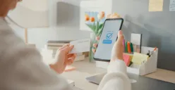Ilustrasi - Sistem Payment ID BI akan berlaku mulai 2025. Simak cara kerja, manfaat untuk keamanan transaksi, dan tahapan implementasinya secara lengkap. (Sumber: Freepik/tirachardz)