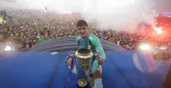 Kevin Ray Mendoza resmi meninggalkan Persib Bandung setelah berhasil membantu tim meraih gelar juara Liga 1 2024/2025. (Sumber: Instagram/@kevinraymendoza)