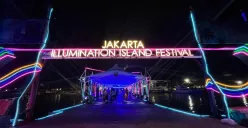 Jakarta Ilumination Island Festival, di Pulau Pramuka, Kepulauan Seribu. (Sumber: Poskota/M. Tegar Jihad)