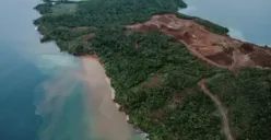 Raja Ampat Tercemar? Air Laut di Pulau Gag Diduga Berubah Warna, Warga Ungkap Fakta Mencengangkan. (Sumber: Tiktok/@itstimehan)