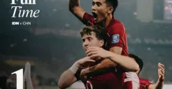 Selebrasi 2 penyerang andalan Timnas Indonesia, Ole Romeny usai berhasil mencetak ke gawang China. (Sumber: X/@TimnasIndonesia)