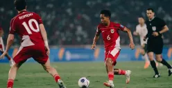 Beckham Putra menggiring bola pada pertandingan Timnas Indonesia vs China, Kamis 5 Juni 2025 lalu. (Sumber: persib.co.id)