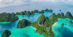 Potret pemandangan Raja Ampat. (Sumber: papuaexplorers.com)